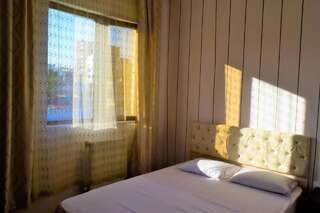 Гостевой дом Dali guesthous Батуми Апартаменты с балконом-3