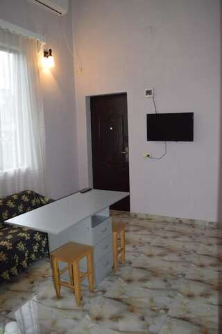 Гостевой дом Dali guesthous Батуми Апартаменты - 1-й этаж-6
