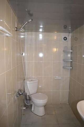 Гостевой дом Dali guesthous Батуми Апартаменты - 1-й этаж-10